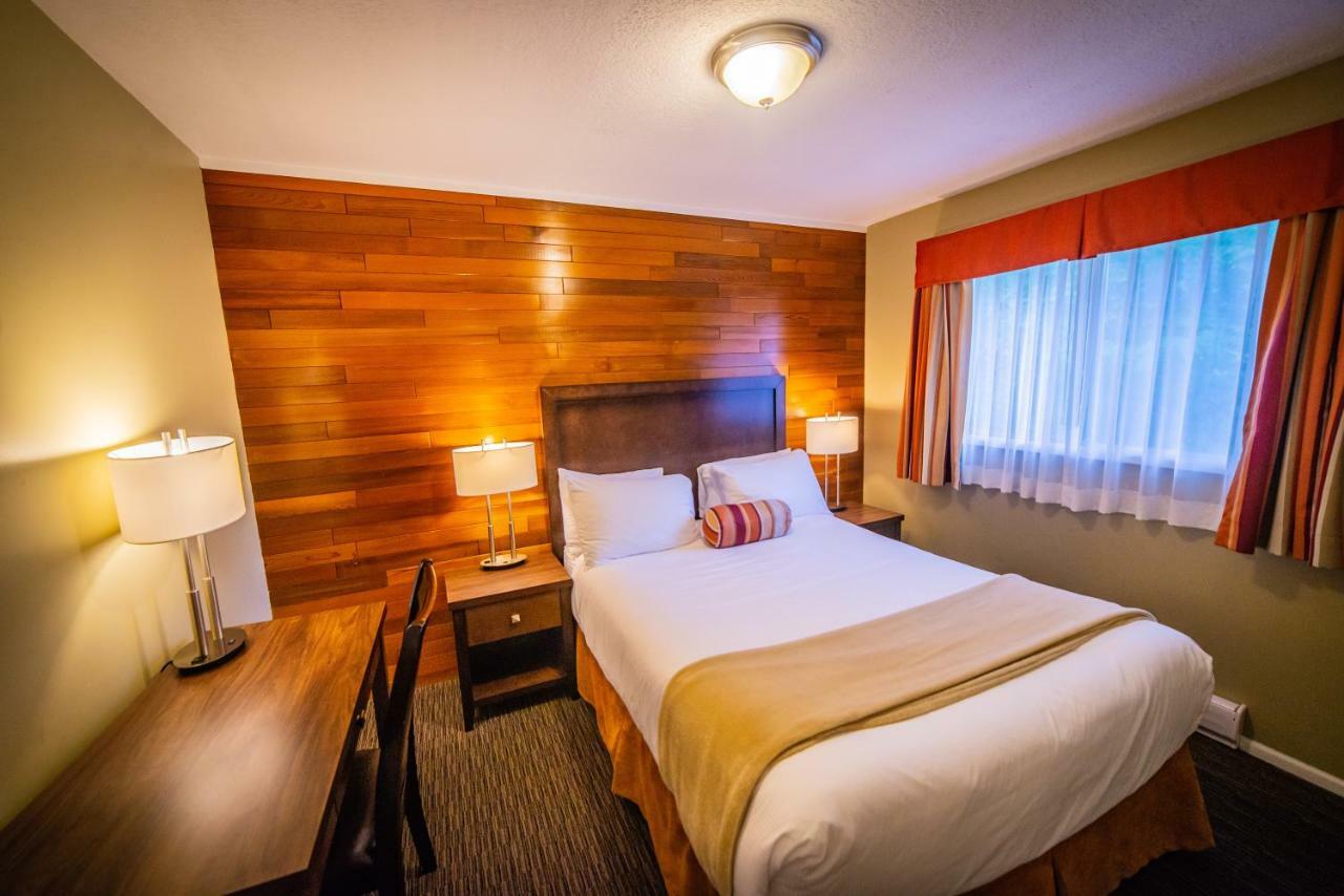 Alpine Inn & Suites Нельсон Екстер'єр фото