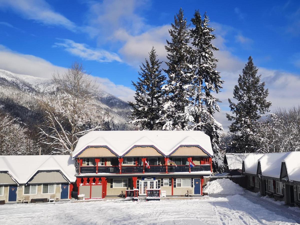 Alpine Inn & Suites Нельсон Екстер'єр фото